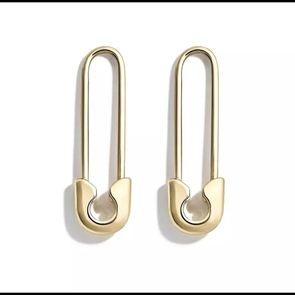 Trendy Safety Pin Gold Earrings